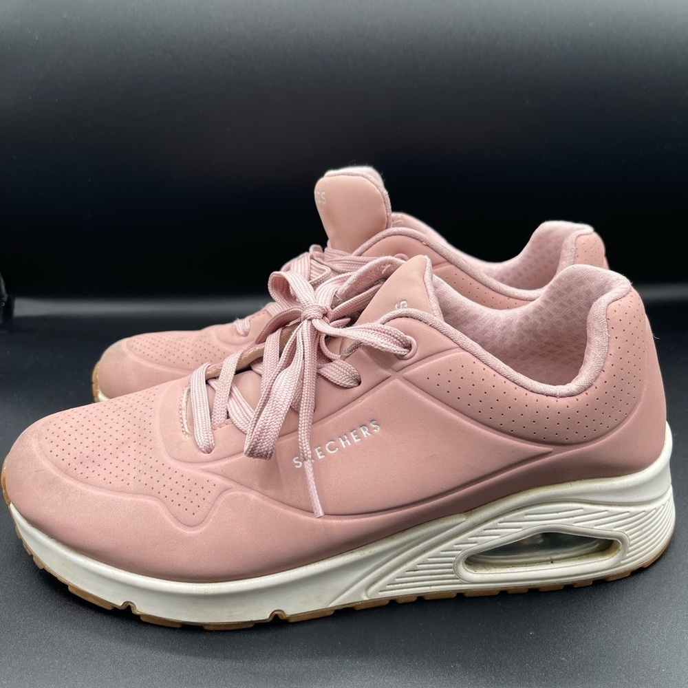 Skechers Pink Sneakers with Low-Top Design and Minimalist Style - Picture 2 of 7